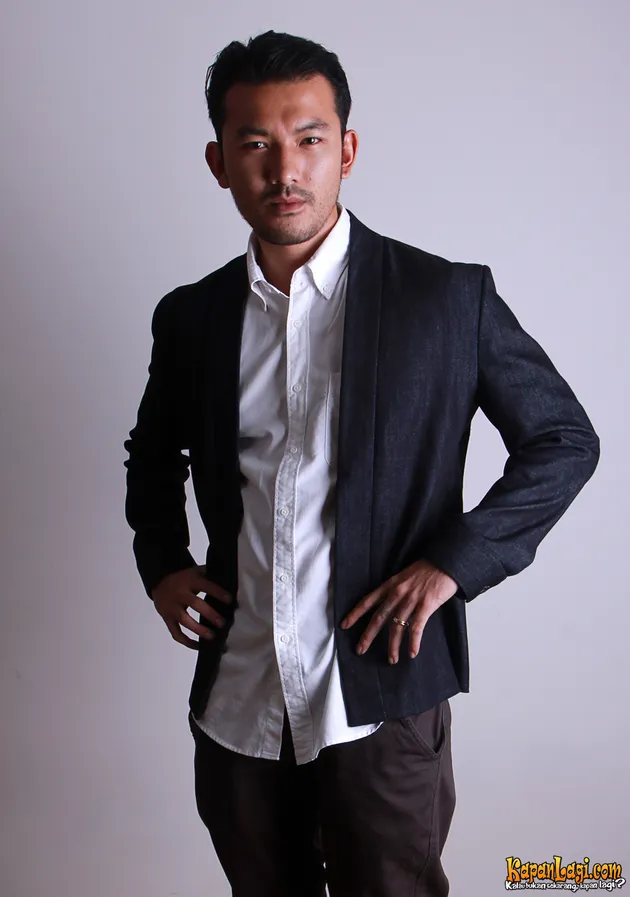 Rio Dewanto, Atiqah Hasiholan, Ratna Sarumpaet
