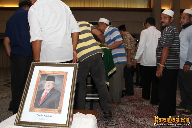 Taufiq Kiemas Meninggal