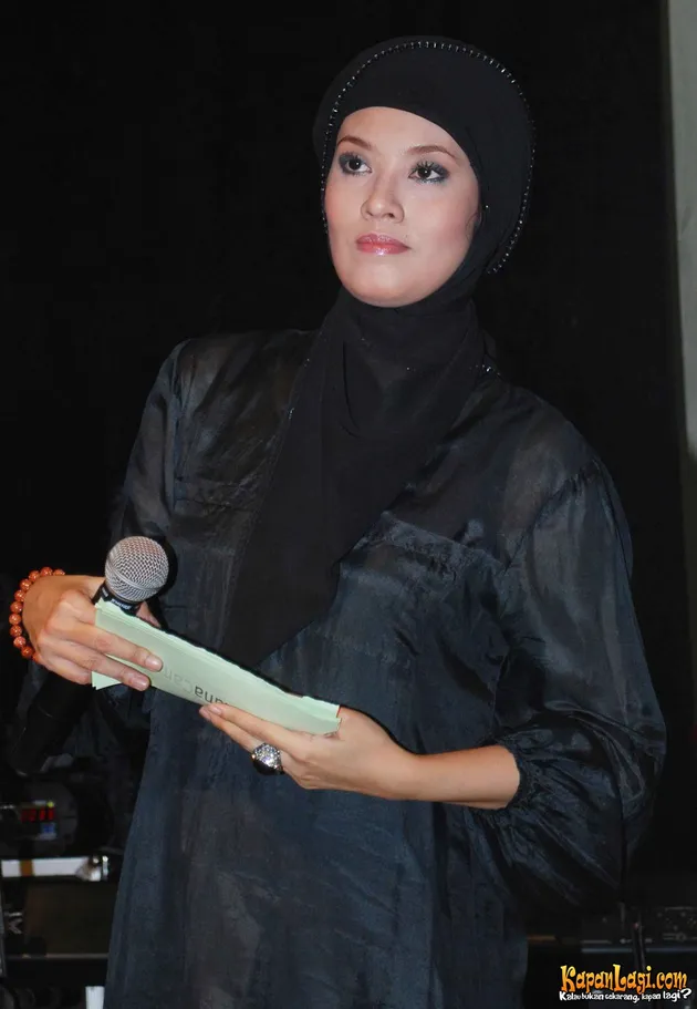 Elma Theana