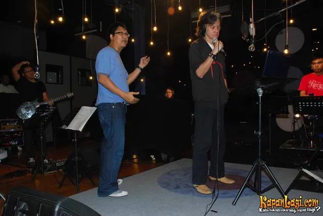erwin gutawa/fariz rm