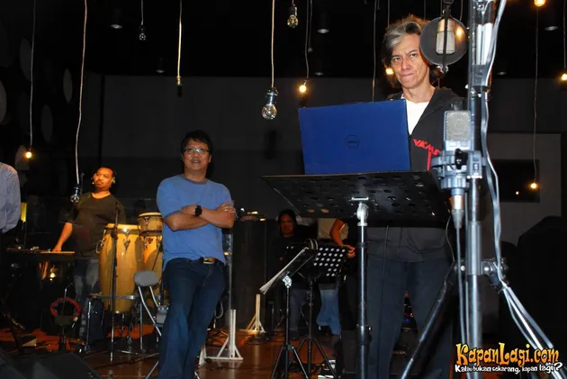 erwin gutawa/fariz rm