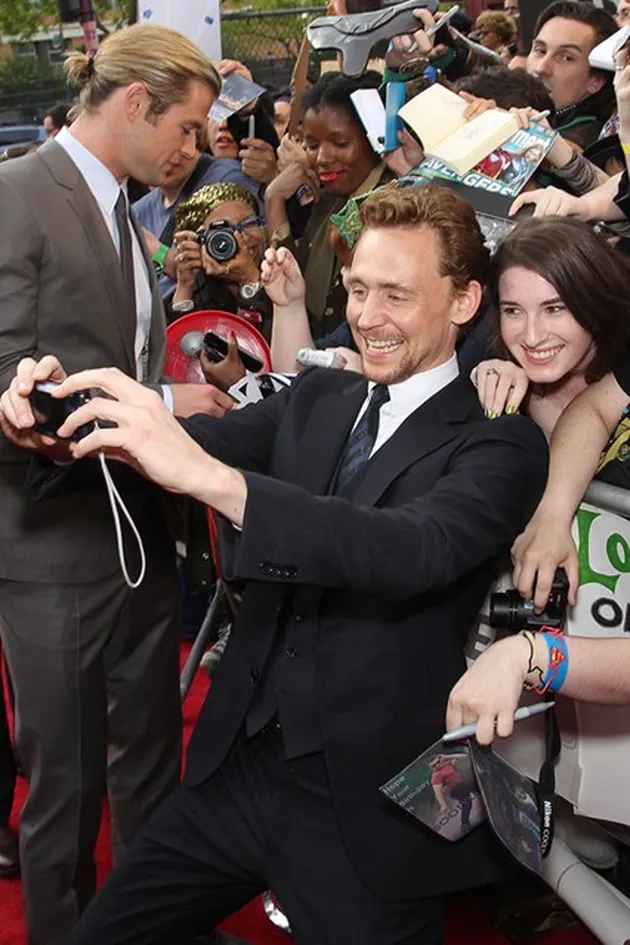 Tom Hiddleston Pacar Baru Taylor Swift