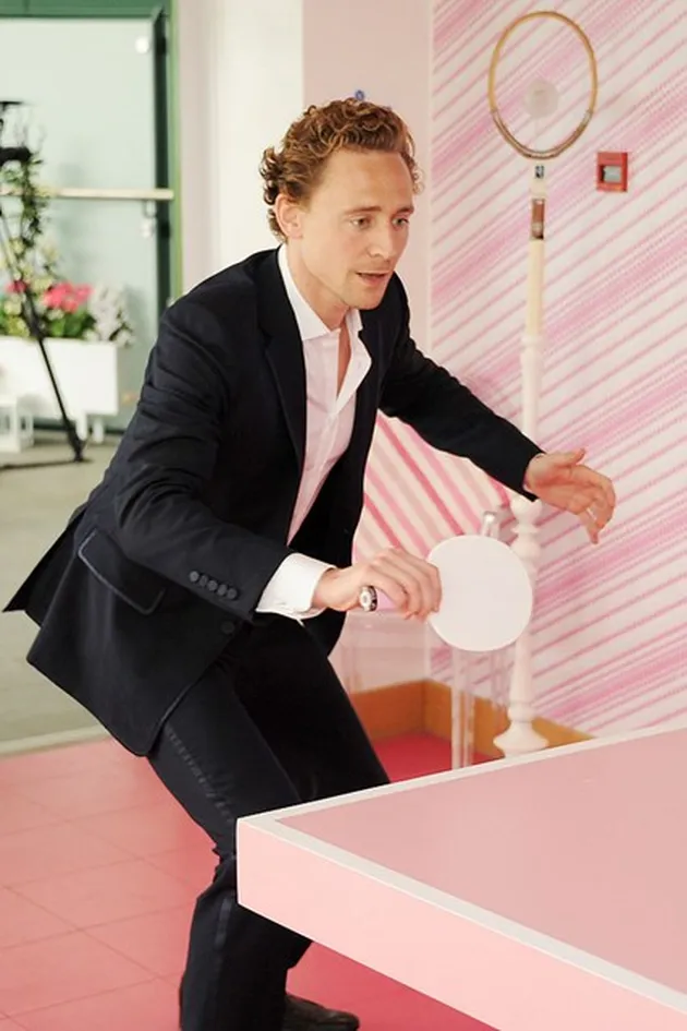 Tom Hiddleston Pacar Baru Taylor Swift