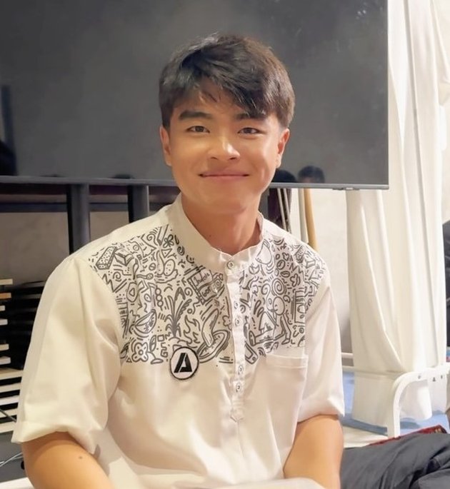 <nil>
