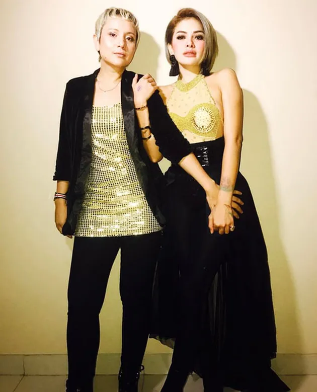 Fantasy Tour Nikita Mirzani - DJ Devina