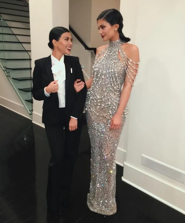 Fashion Mewah Keluarga Kardashian