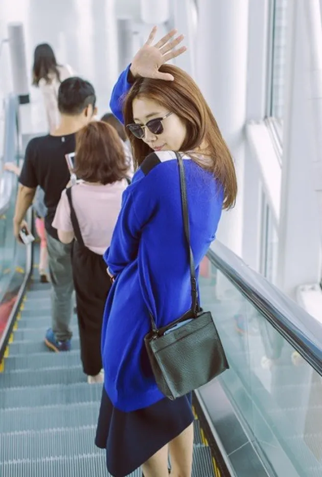 Fashion OOTD Park Shin Hye