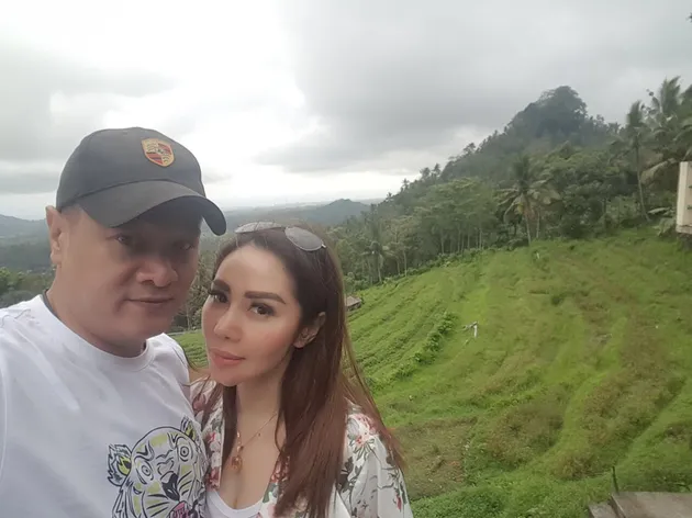 Femmy Permatasari dan pacar