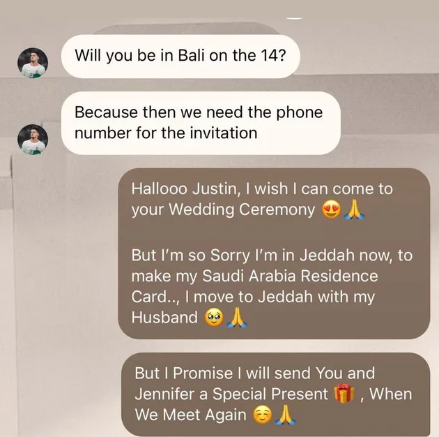 Chat WA Fitri Carlina