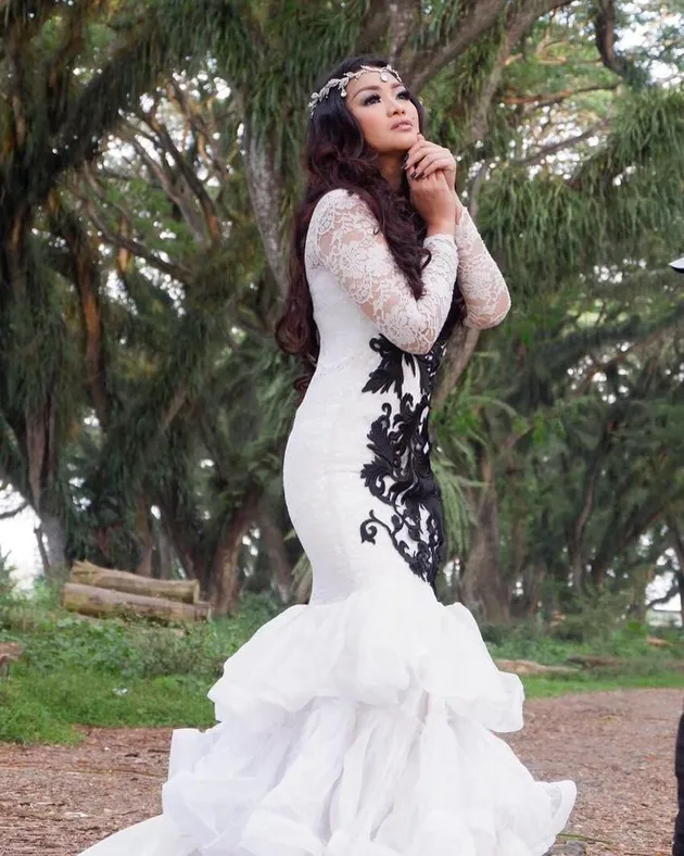 Fitri Carlina