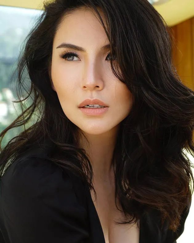 Fitria Yusuf Wadirut PT. Citra Marga Nusaphala Persada