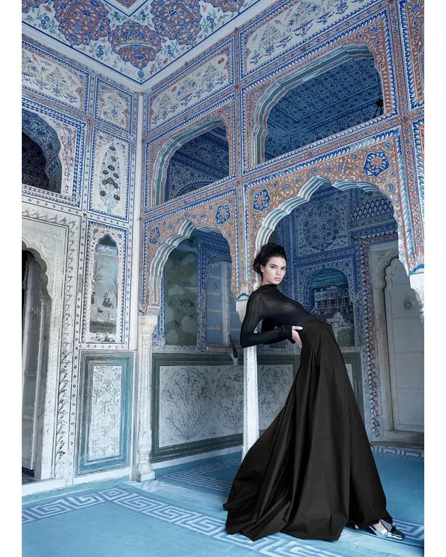 Kendall Jenner di Vogue India