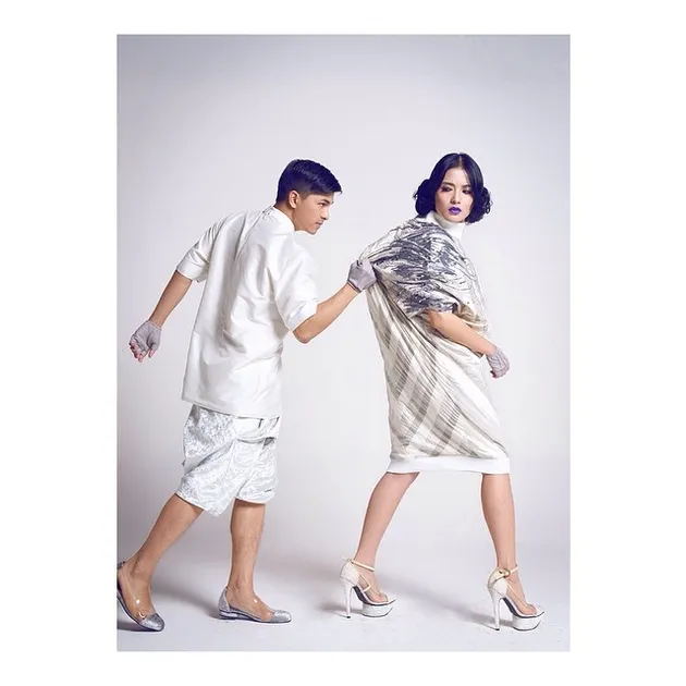 Chelsea Olivia - Glenn Alinskie