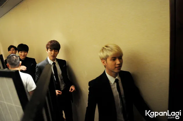 Infinite konser di Jakarta 2015