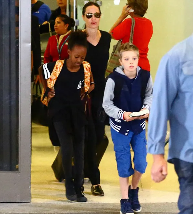 Shiloh Jolie-Pitt Makin Tomboy