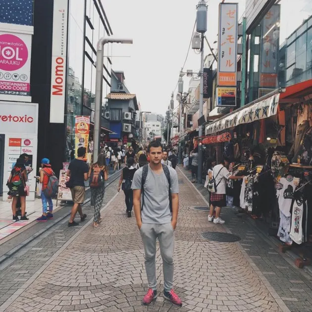 Akun Instagram Rahasia Stuart Collin