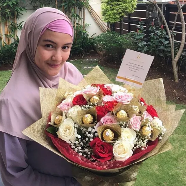 Intan Nuraini Berhijab