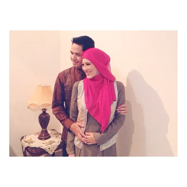 Alyssa Soebandono dan Dude Harlino
