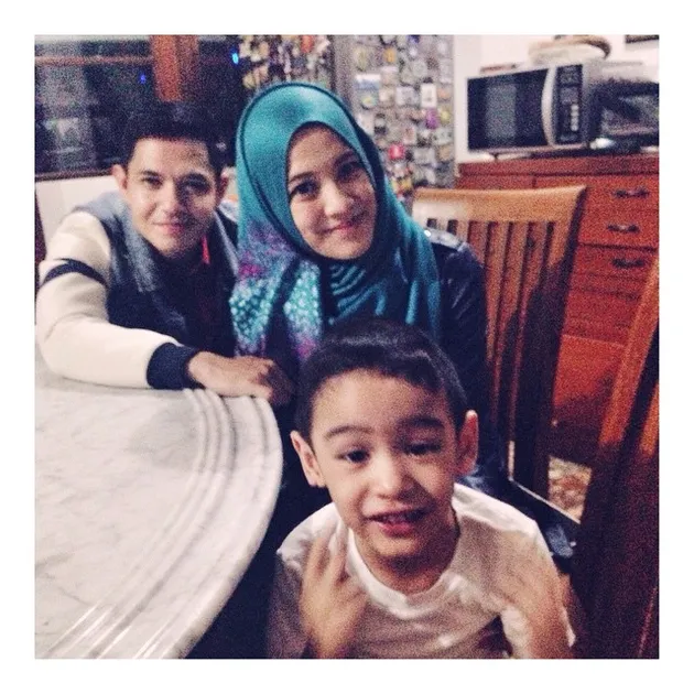 Alyssa Soebandono dan Dude Harlino