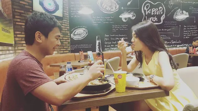 Raditya Dika - Anissa Aziza