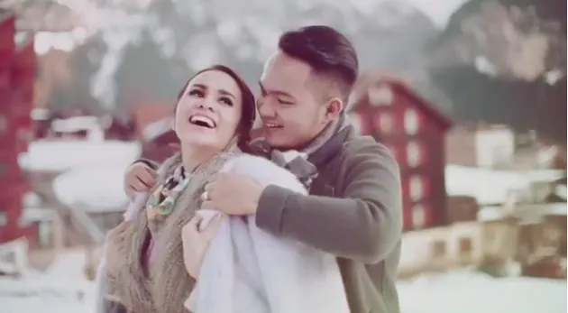 momo geisha, momo geisha menikah, nicola reza samudra
