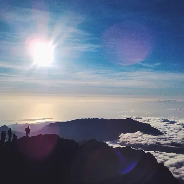 Erri Yunanto - Pendaki jatuh di kawah Merapi