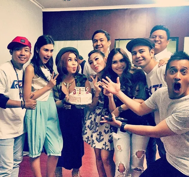 Ayu Dewi