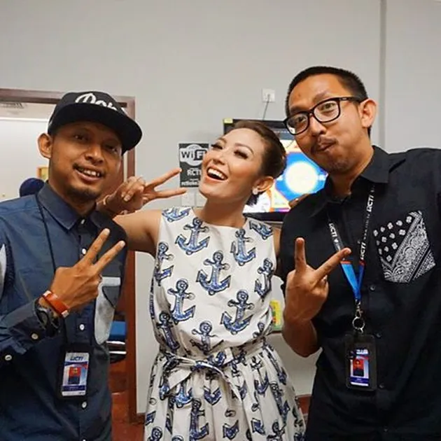 Ayu Dewi