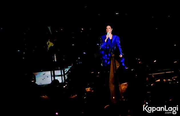 Photos of Raisa Live In Concert, Making History as the First Female Singer to Hold a Solo Concert at GBK