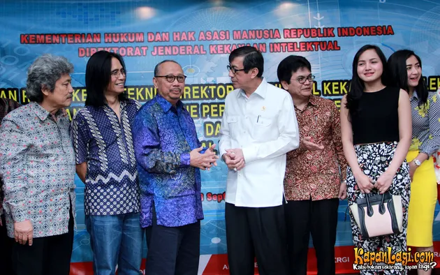 Ebiet G Ade
