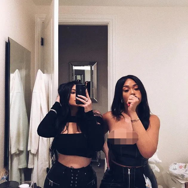 Kylie Jenner Melahirkan