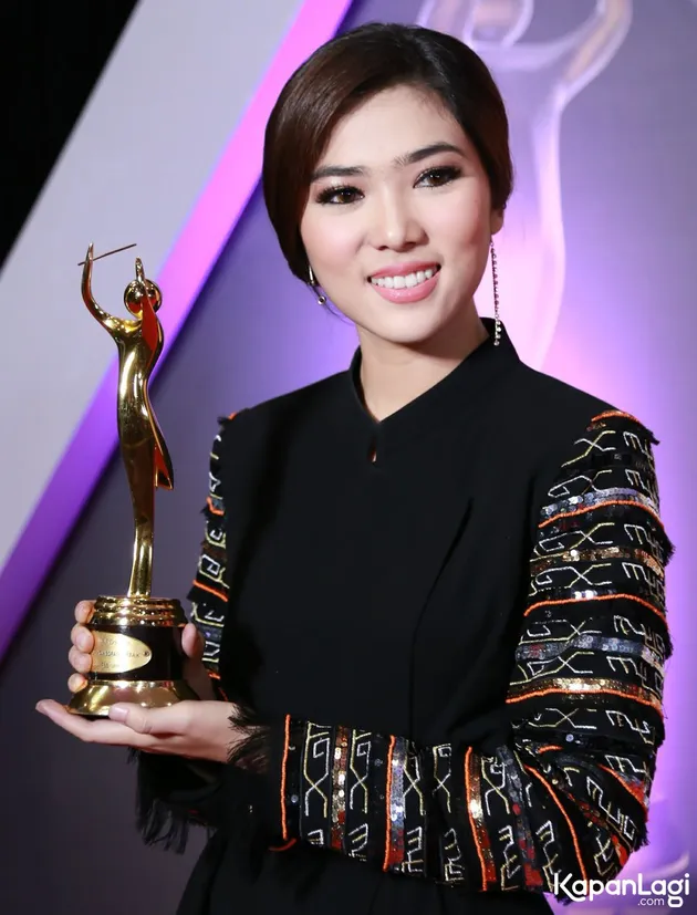 10 Rising Star 2016 KapanLagi