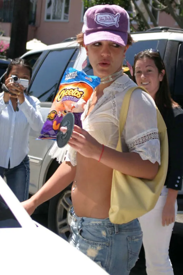 Seleb Hollywood gemar makan Cheetos