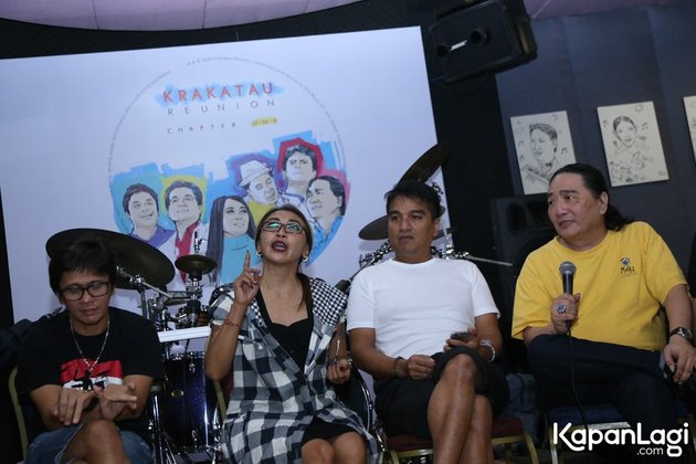 Kembalinya Krakatau diawali saat mereka reuni tampil di Bali pada Agustus 2014. Bertempat di kamar Indra, mereka pun langsung membuat tiga lagu pertama di album CHAPTER ONE.