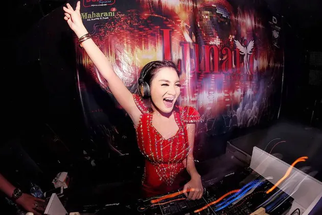 DJ Perempuan Indonesia 