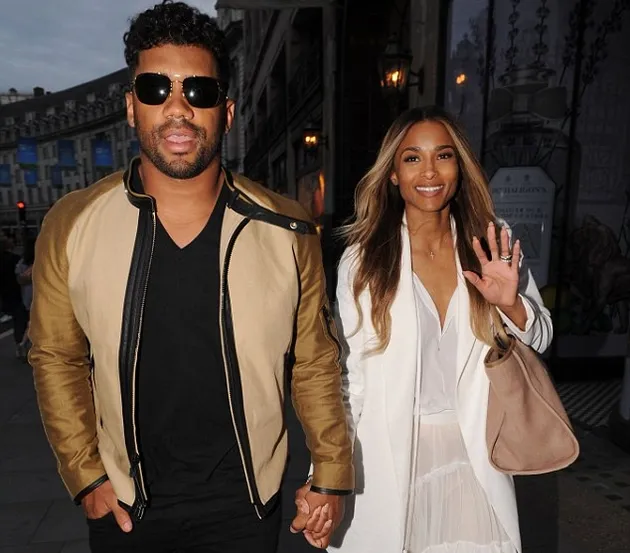 Seleb Yang Melahirkan