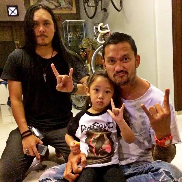 Papa Ganteng Sayang Anak