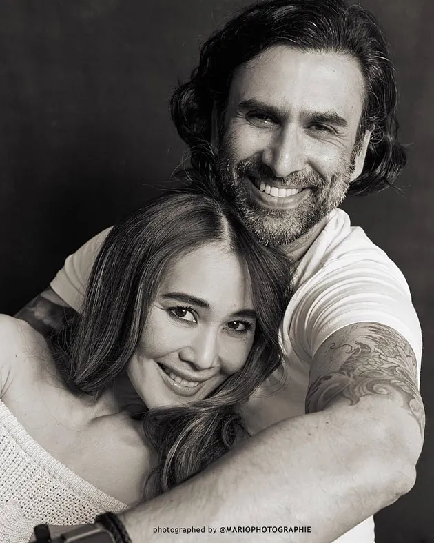 Jeremy Thomas &amp; Ina