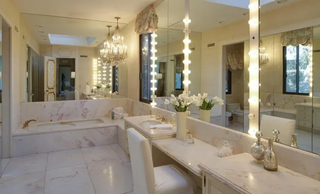 Rumah Baru Adam Levine &amp; Behati Prinsloo