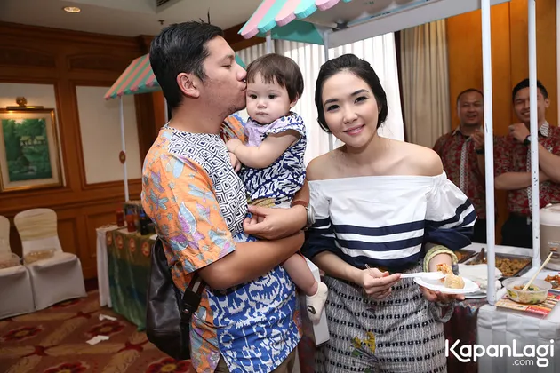 Bayi lucu dan hits