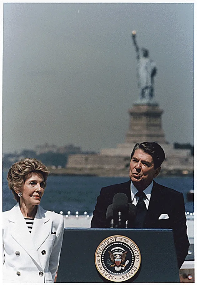 Nancy Reagan Meninggal Dunia