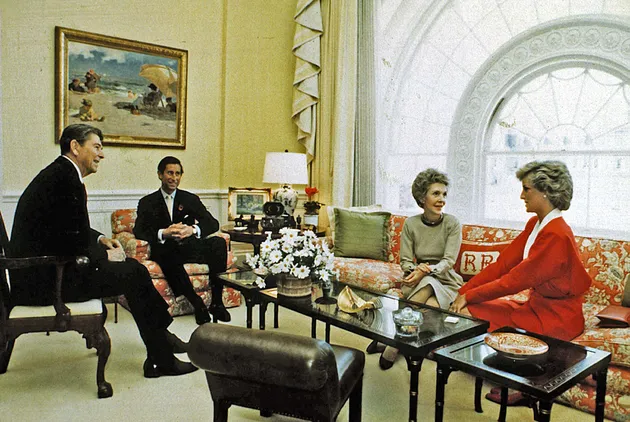 Nancy Reagan Meninggal Dunia