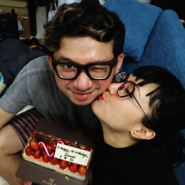 Poppy Sovia dan Suami