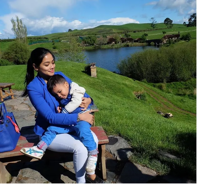 bu &amp; Anak Selebriti Terpopuler di Tahun 2016