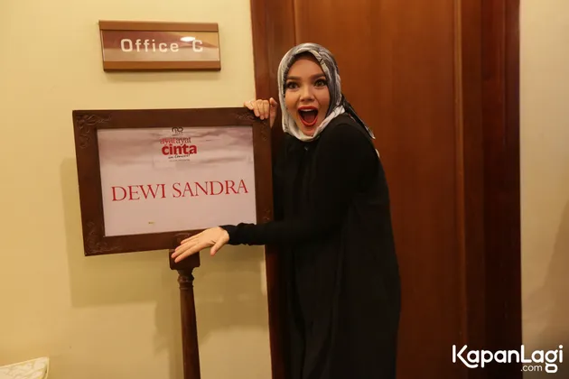 Dewi Sandra