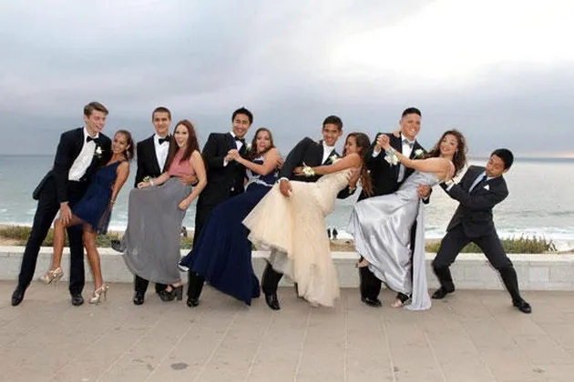 Foto Momen Prom Yang Gagal