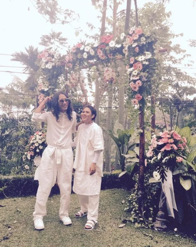 Aming dan istri