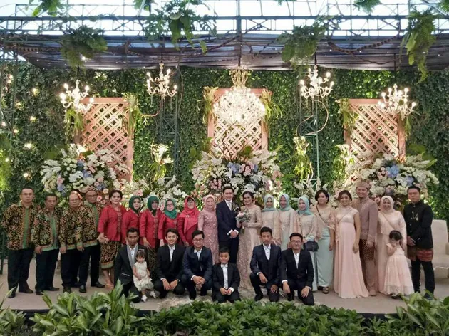 Pernikahan Adik Omesh
