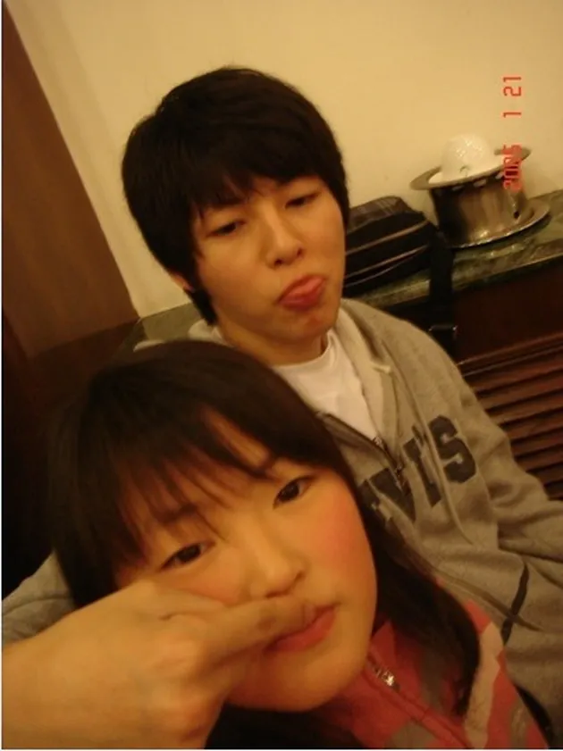Adik Song Joong Ki