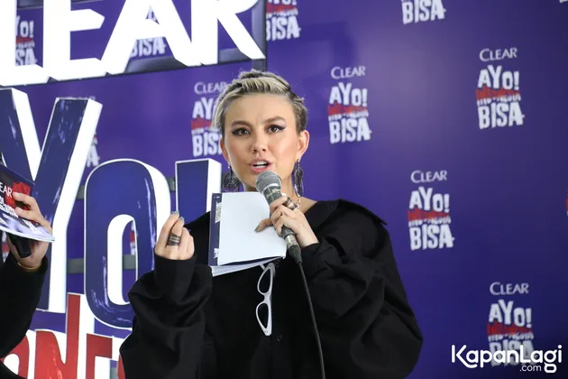 Agnez Mo - Bom Surabaya